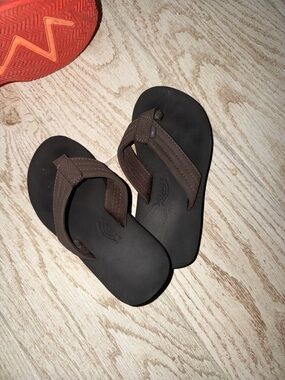 Rainbow Kids Brown and Black Flip Flops